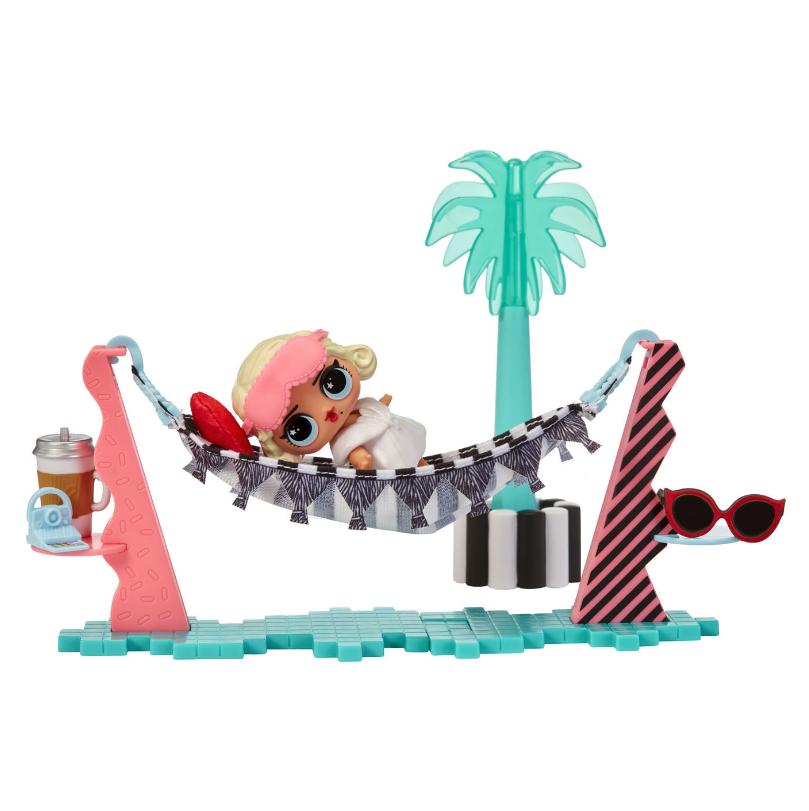 L.O.L. Surprise House of Surprises Playset - Vacay Lounge
