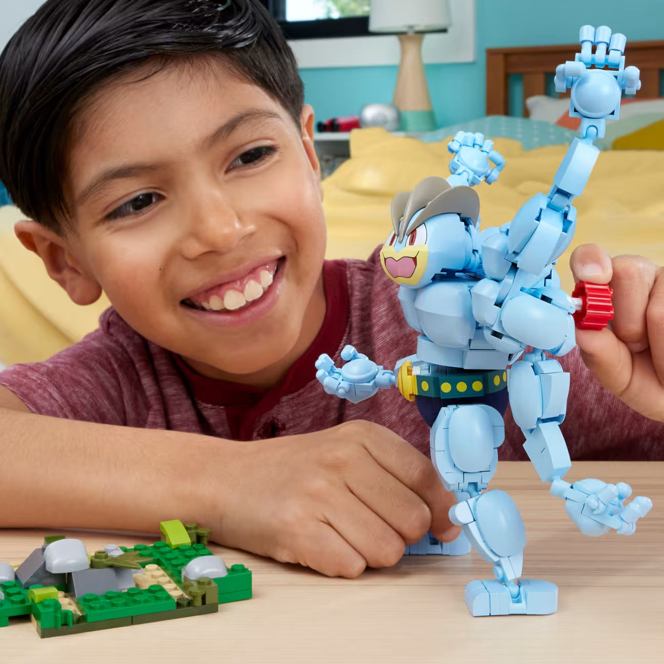 Mega Pokémon Machamp Building Kit